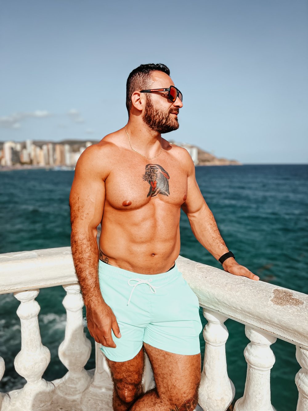 Dopo: ritratto al mare, modificata con Pack Milano, preset Arco della Pace